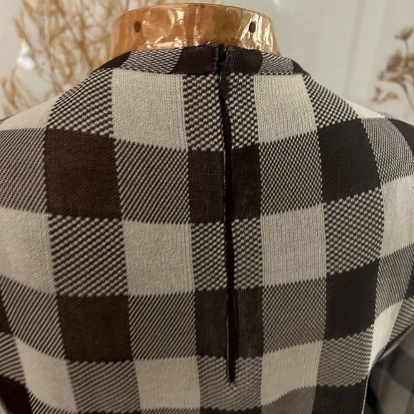 Céline by Checkered Dress size m
Runway Collection - Picture 12 of 12